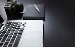 吃瓜速看：钟丽缇直播闹离婚，李荣浩豪掷500块宠粉，北影节红毯大咖云集！