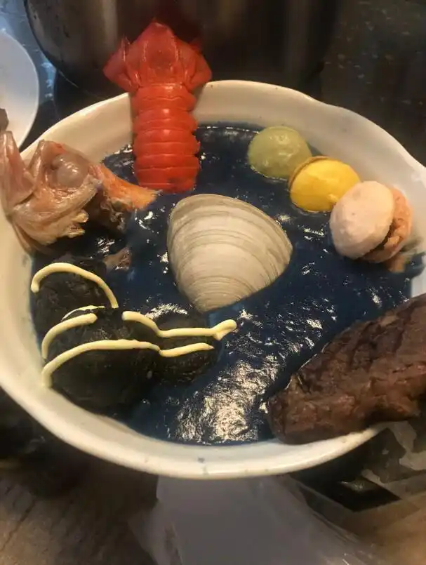 网红寿司黑暗料理是什么,_SHINY煮还原度_动漫黑暗料理制作过程